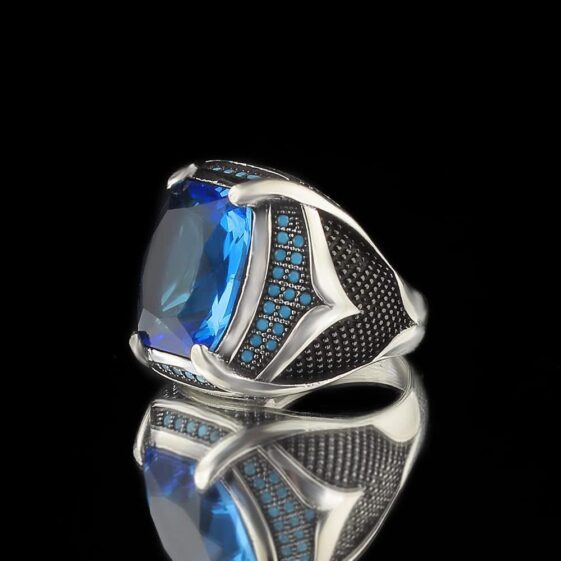 925 Sterling Silver Men's Ring with Blue Topaz Stone - Image 4